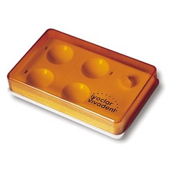 Ivoclar VivaPad - Light Protected Mixing Plate for Composite and Adhesive - 4 Wells, 1-Pack